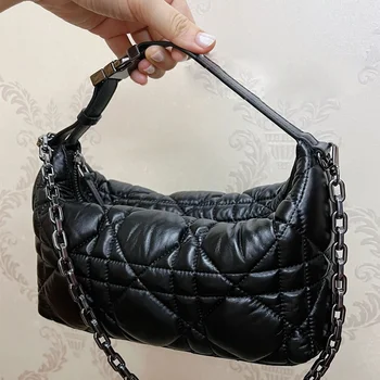 Женская сумка из натуральной кожи 2023, новая ромбическая портативная сумка для ланча, усовершенствованная модная сумка на цепочке tide, сумка для макияжа подмышками
